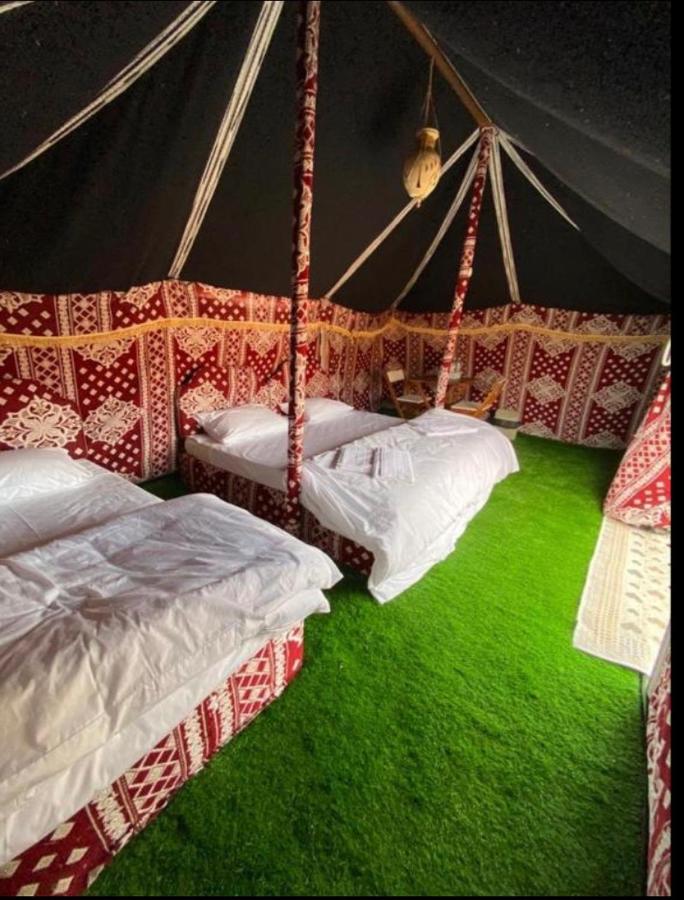 Crescent Desert Private Camp Shahiq Luaran gambar