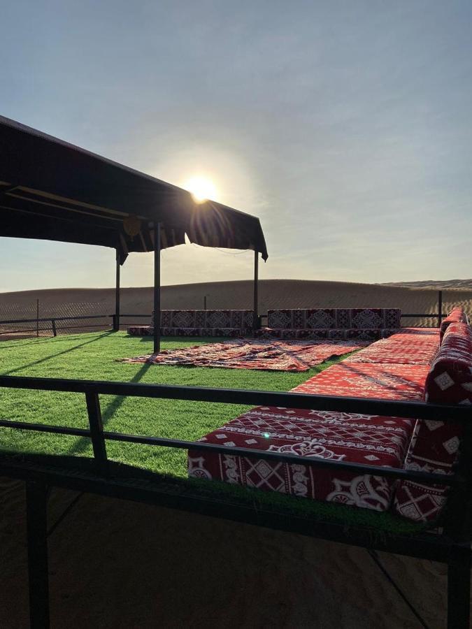 Crescent Desert Private Camp Shahiq Luaran gambar