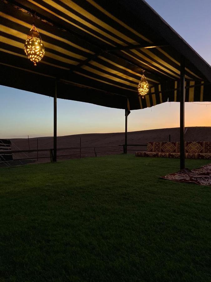 Crescent Desert Private Camp Shahiq Luaran gambar