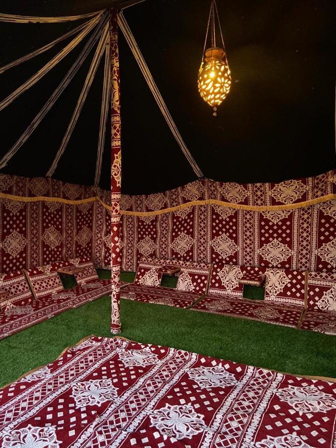Crescent Desert Private Camp Shahiq Luaran gambar