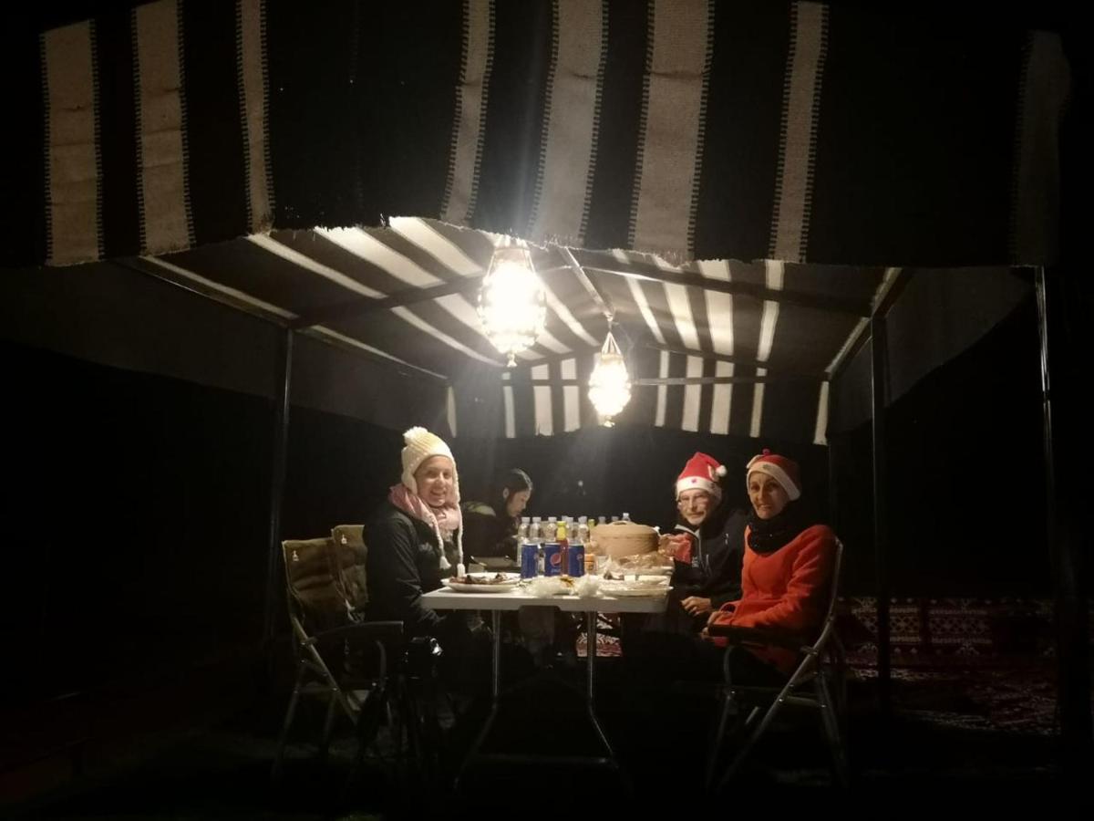 Crescent Desert Private Camp Shahiq Luaran gambar